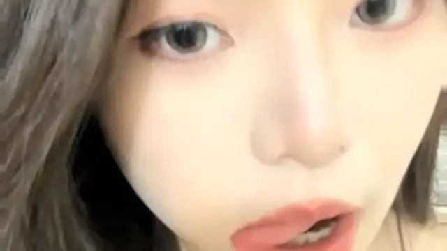 新來肉感小美女！3小時激情操逼！攝影小哥旁邊觀戰，第一視角大屌吸吮，特寫騎乘位，大屁股猛砸