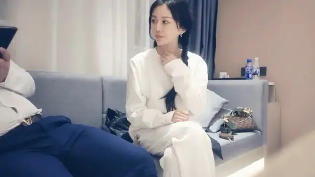趙總探花系列-迷人的美少婦。